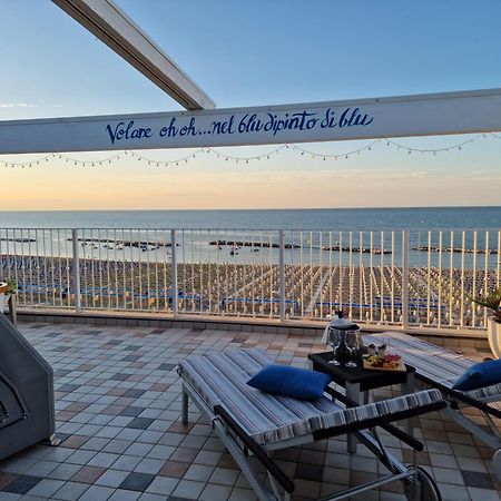 Luxor Beach Boutique Hotel Cattolica Exterior photo