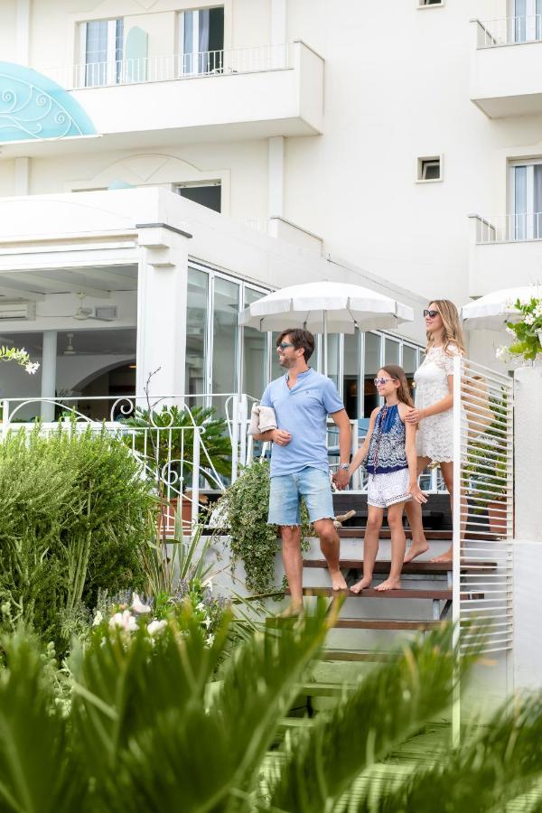 Luxor Beach Boutique Hotel Cattolica Exterior photo