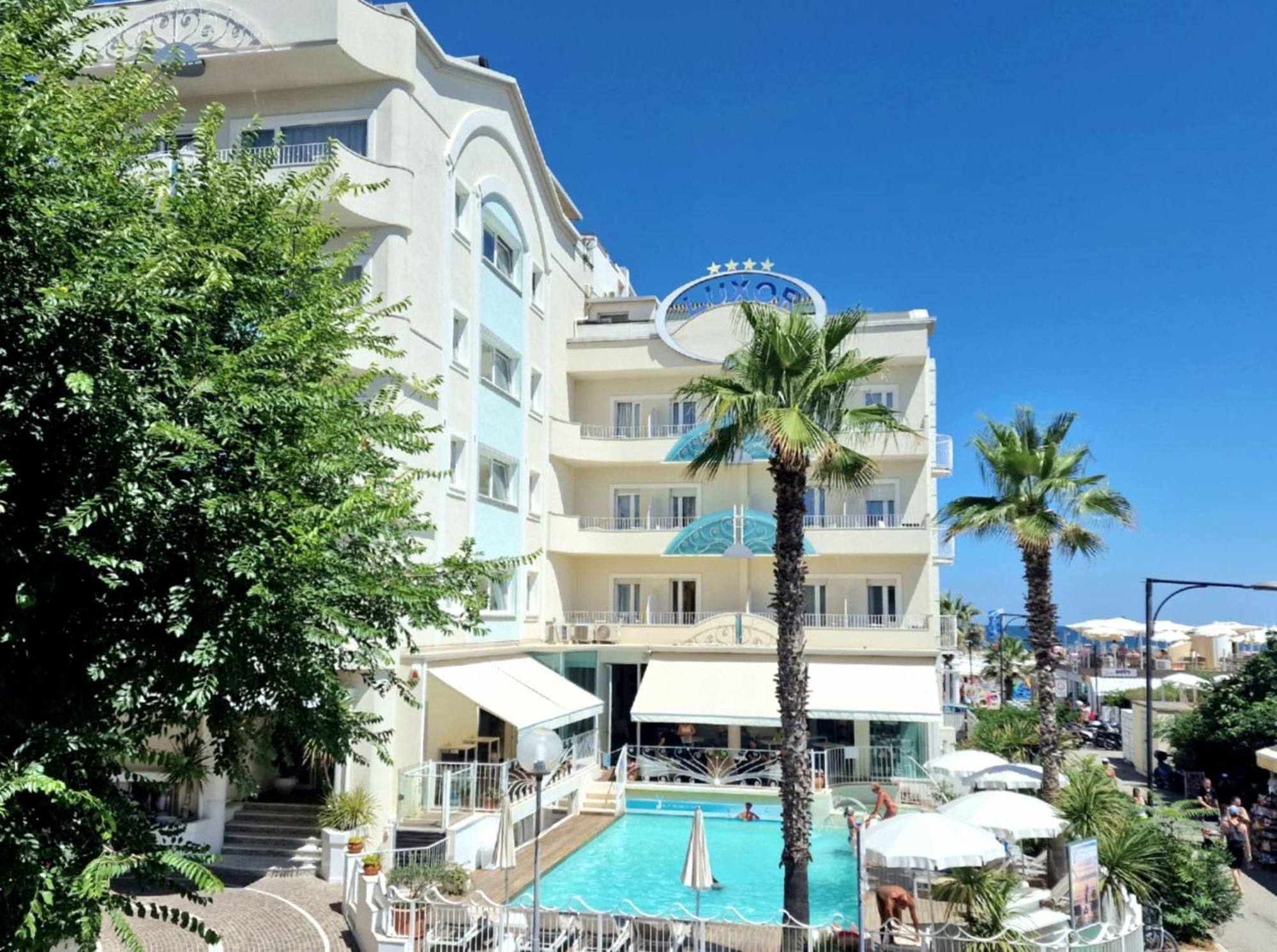 Luxor Beach Boutique Hotel Cattolica Exterior photo